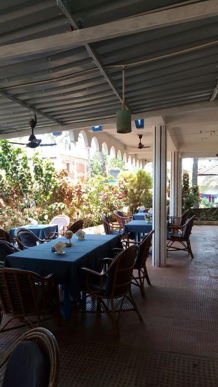 Hotel Shiva Ashvem Ashvem Beach Bagian luar foto